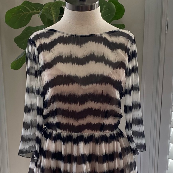 Tracy reese ikat zebra dress 100% silk size 6 - Picture 5 of 6